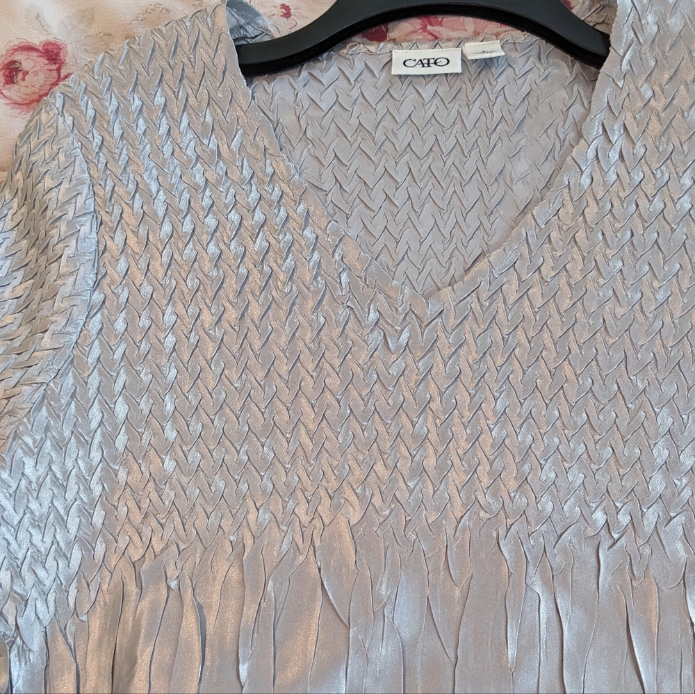 Gray Blouse EUC - Picture 3 of 4